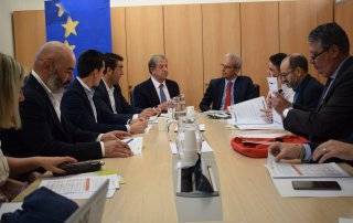 El alcalde, Luis Partida, durante la reunión de la RECS.